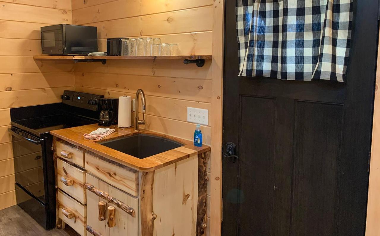 Briarwood Cabin By Amish Country Lodging Берлін Екстер'єр фото